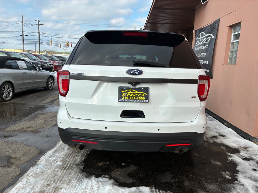 2016 Ford Explorer Image 7