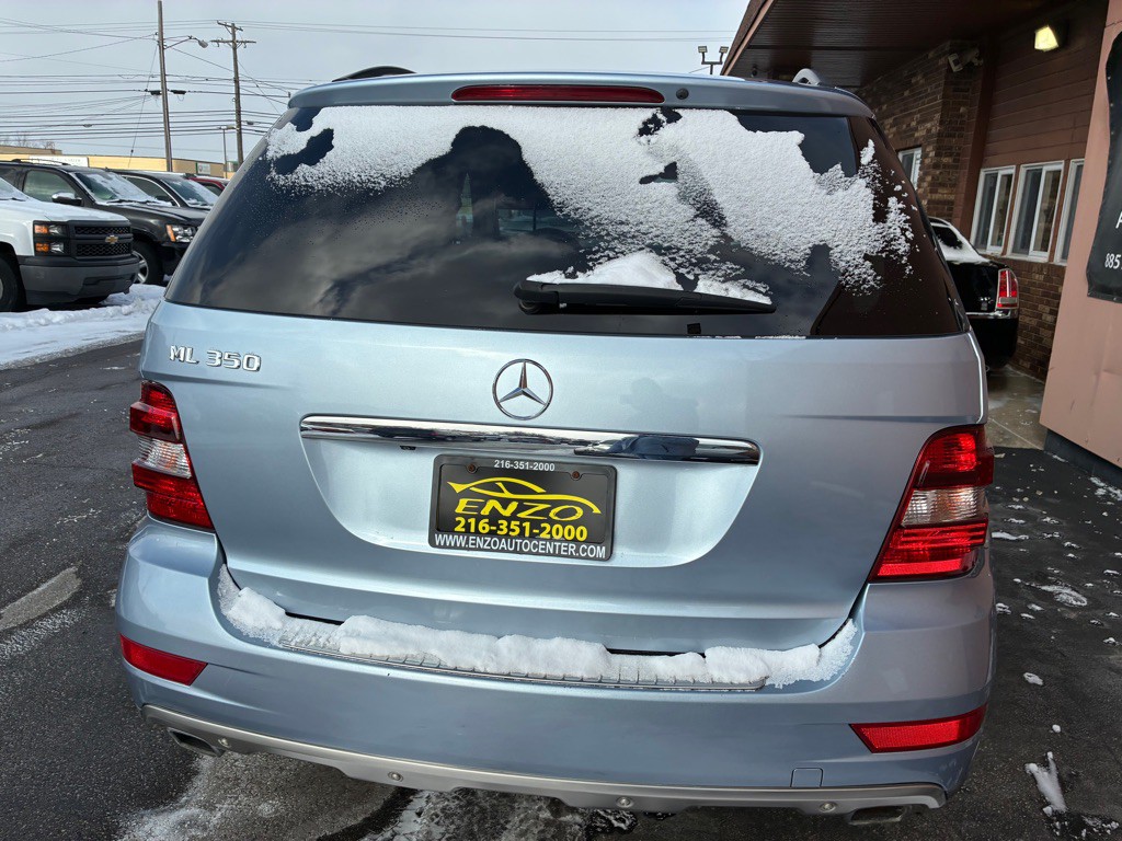 2010 Mercedes-Benz M-Class Image 7