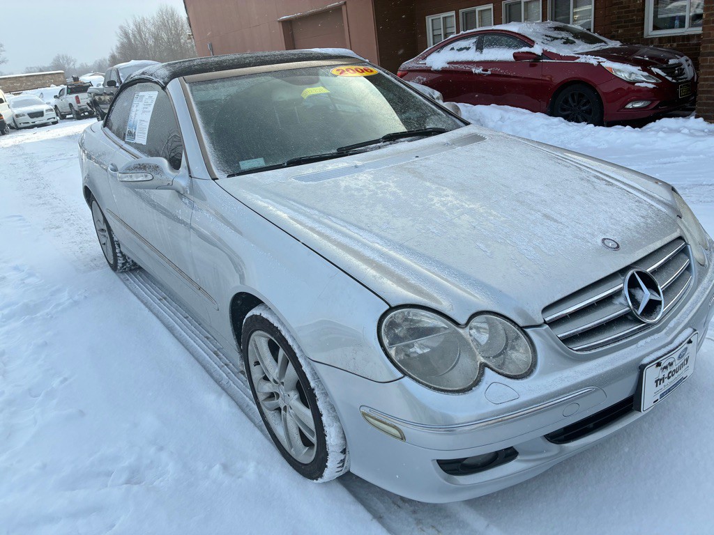 2006 Mercedes-Benz CLK-Class Image 3