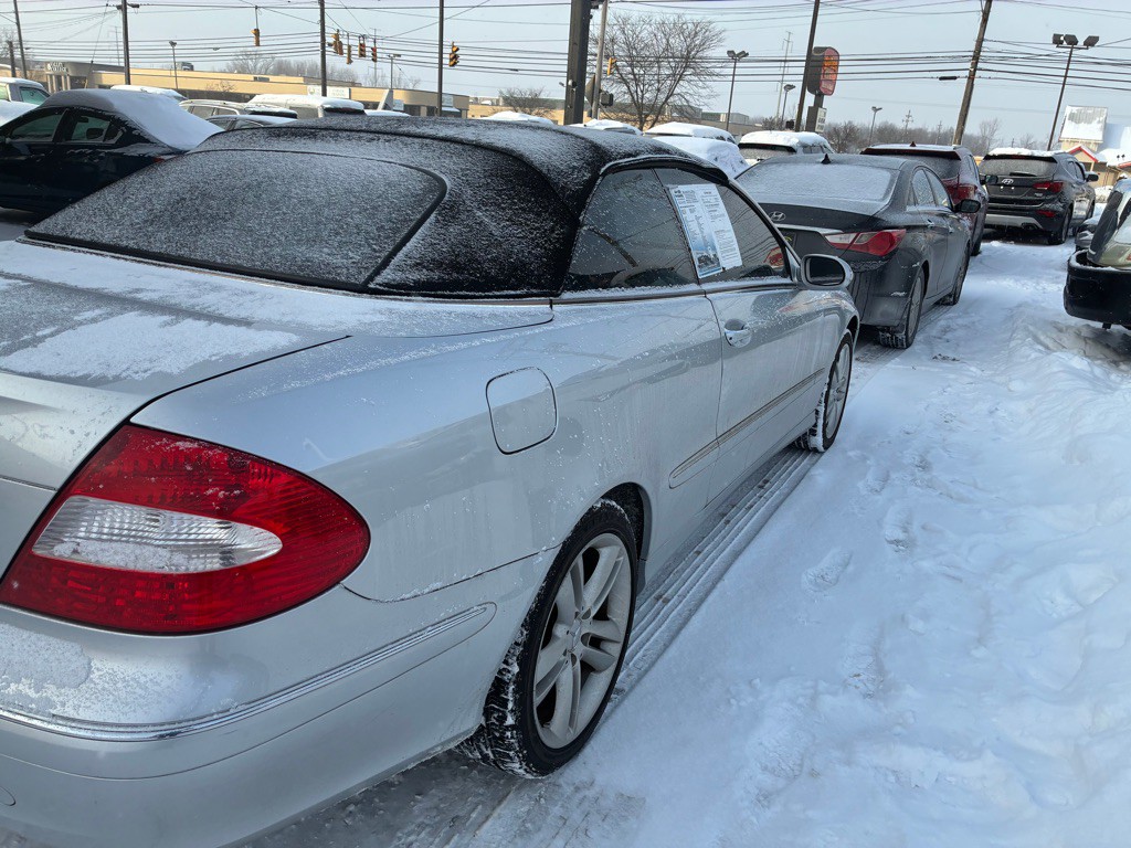 2006 Mercedes-Benz CLK-Class Image 4