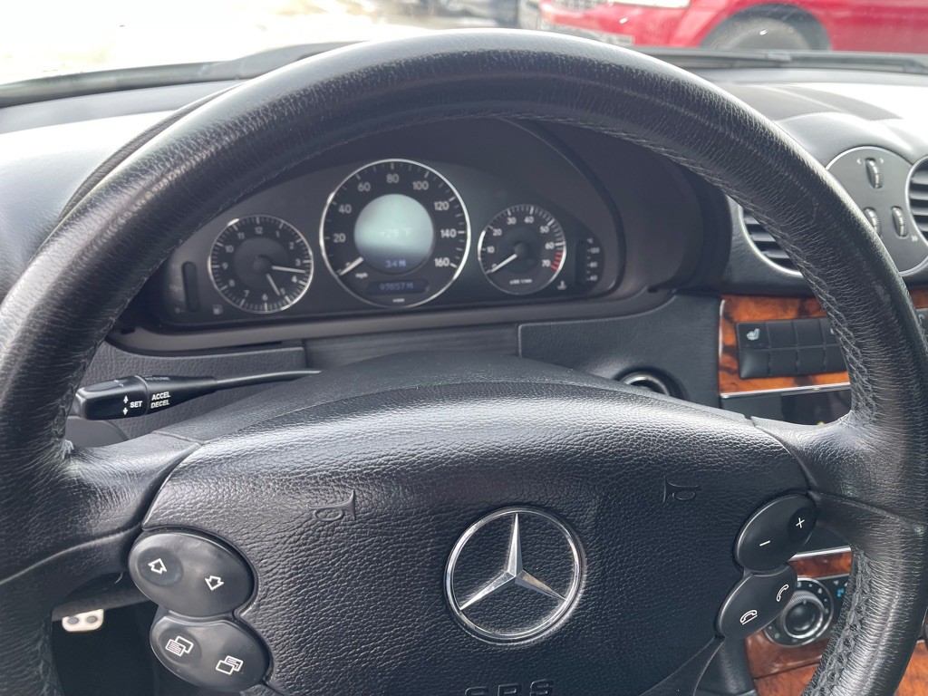 2006 Mercedes-Benz CLK-Class Image 21