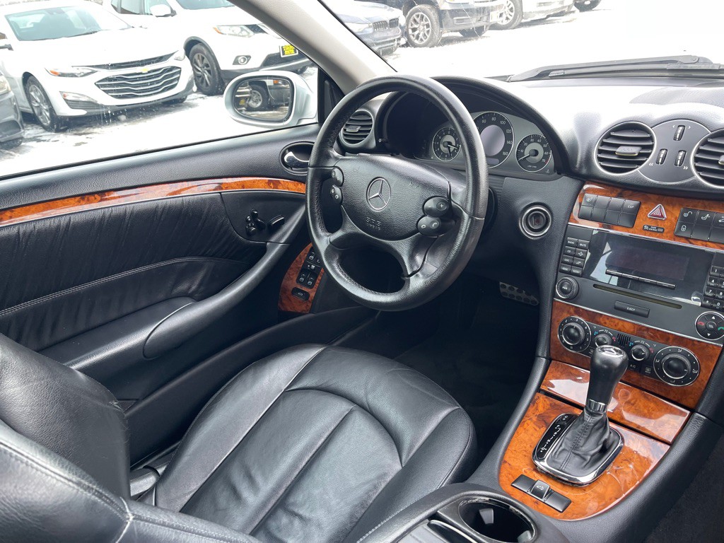 2006 Mercedes-Benz CLK-Class Image 32