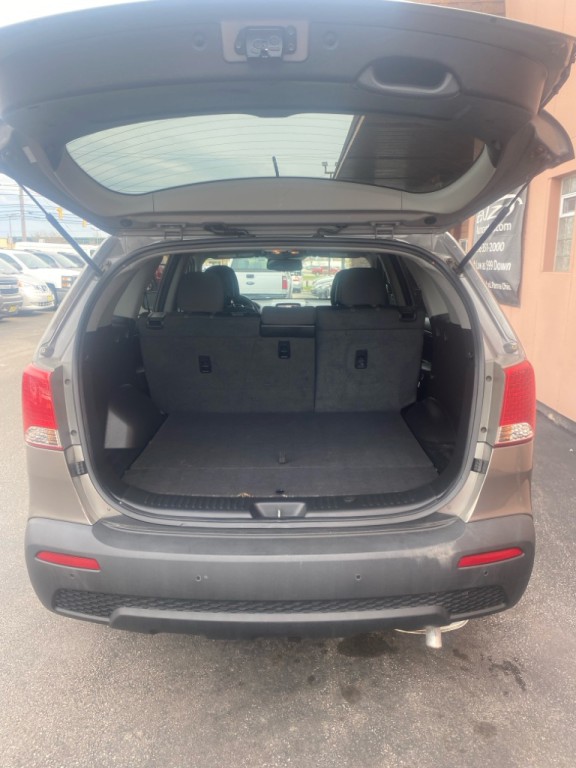 2011 Kia Sorento Image 13