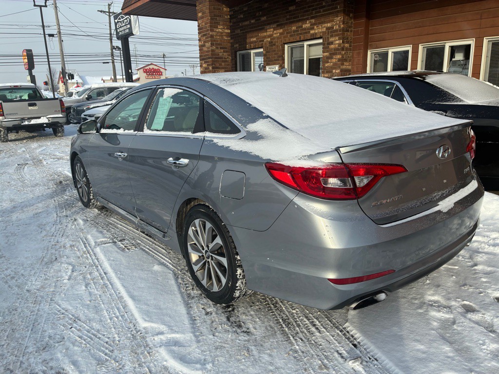 2016 Hyundai Sonata Image 7