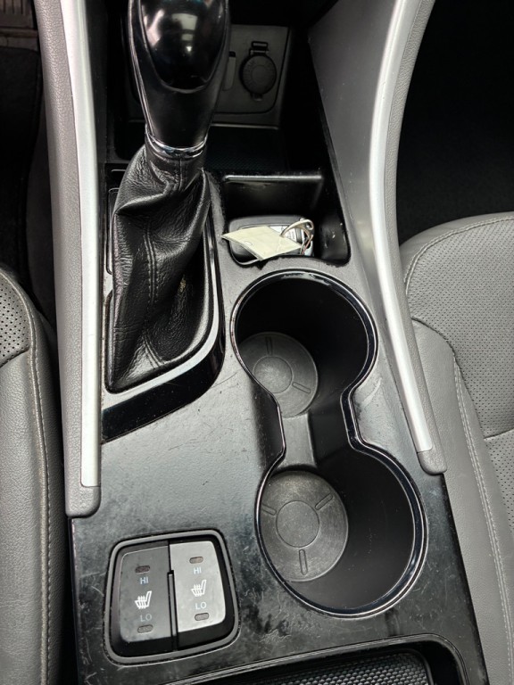 2015 Hyundai Sonata Image 16