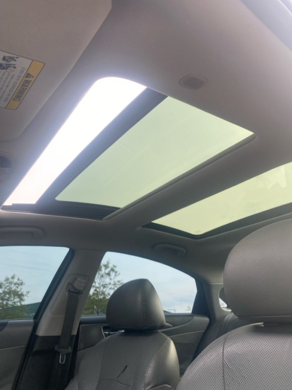 2015 Hyundai Sonata Image 18
