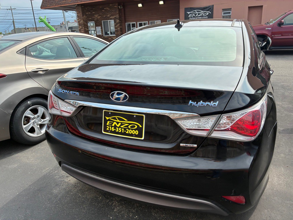 2015 Hyundai Sonata Image 24
