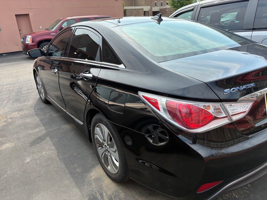 2015 Hyundai Sonata Image 25