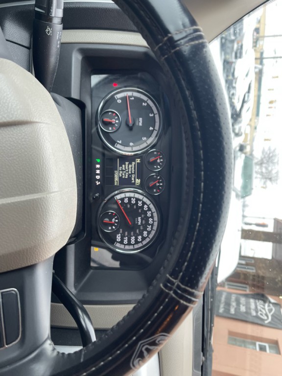 2012 Dodge Ram 1500 Image 11