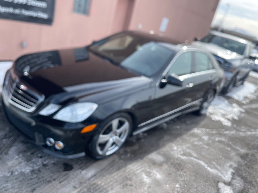 2010 Mercedes-Benz E-Class Image 5