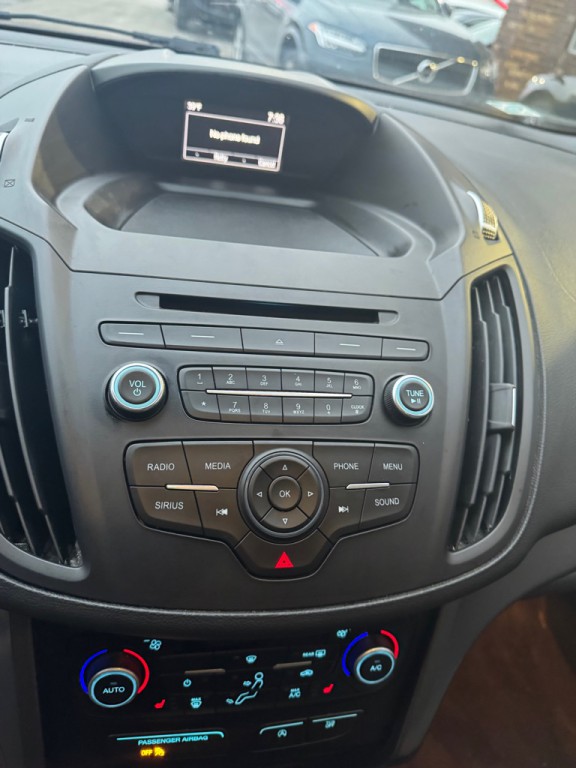 2018 Ford Escape Image 16