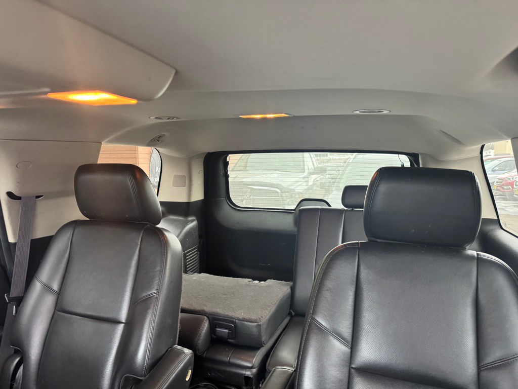 2014 Chevrolet Tahoe Image 6
