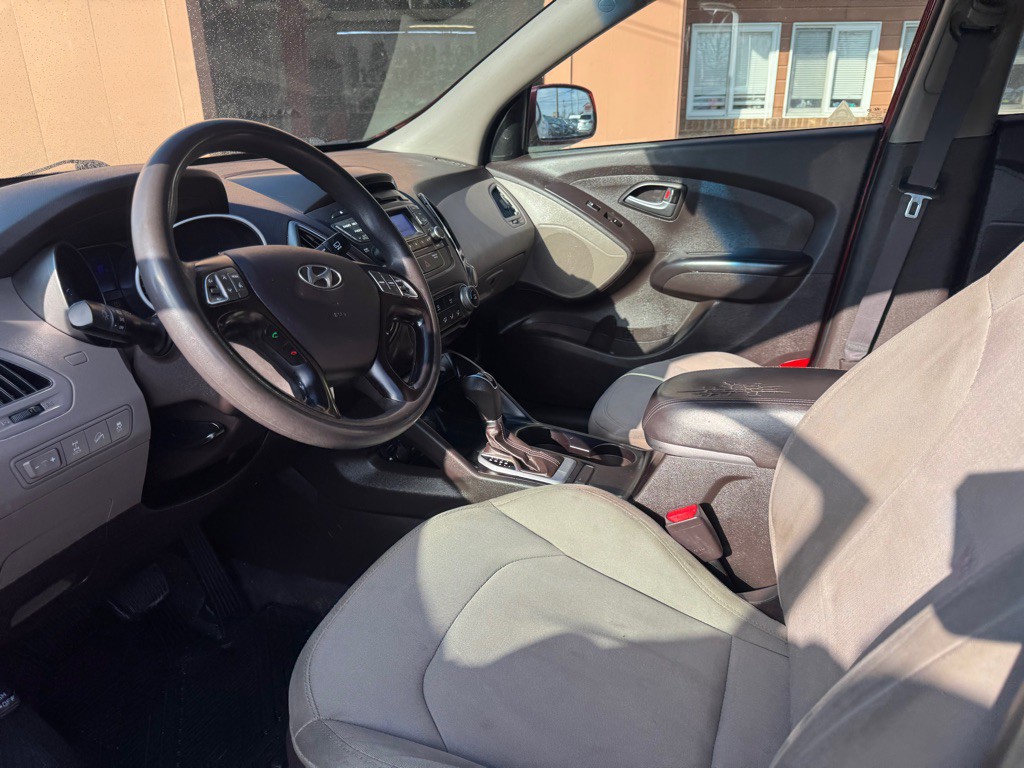 2015 Hyundai Tucson Image 10