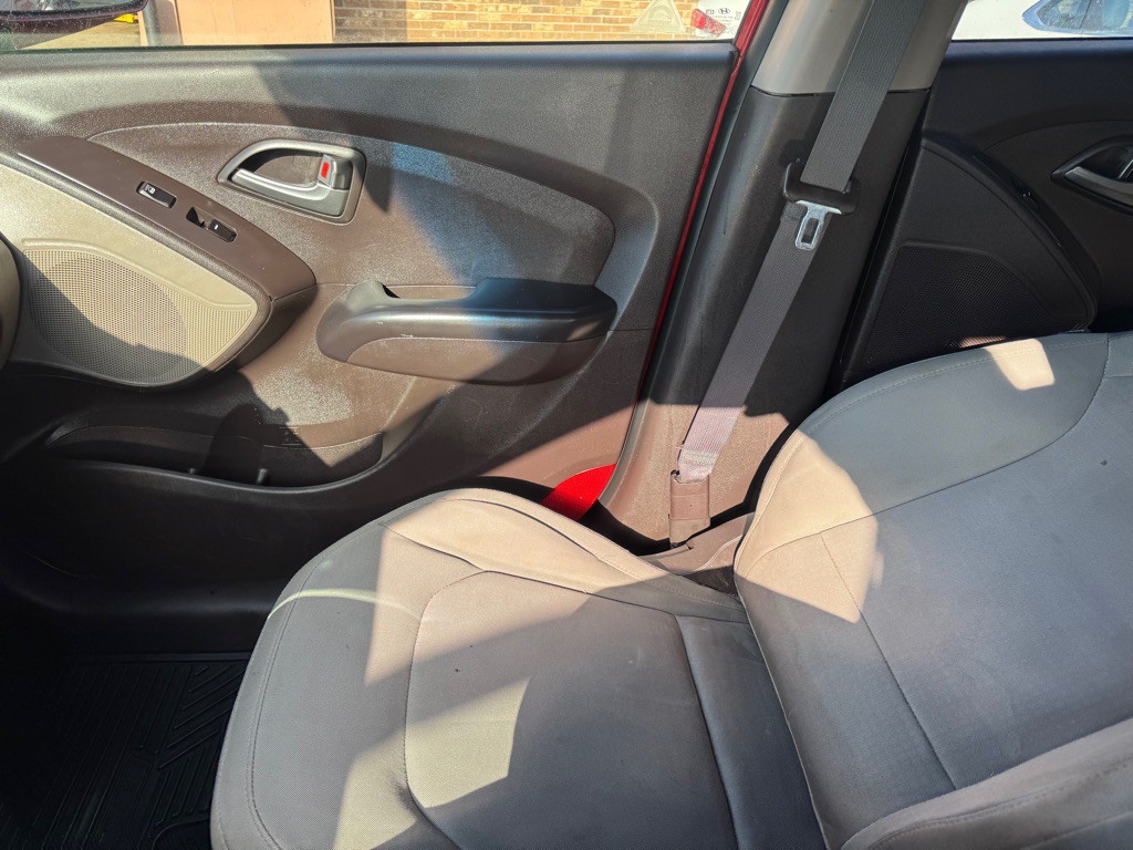 2015 Hyundai Tucson Image 11