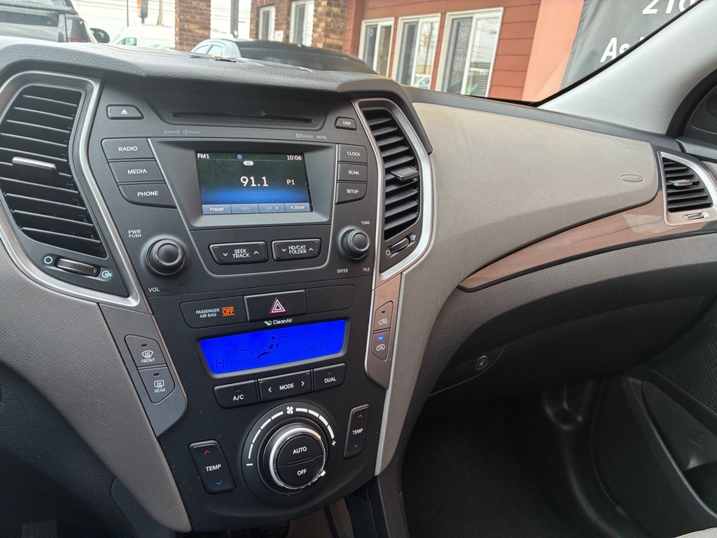 2015 Hyundai Santa Fe Sport Image 21