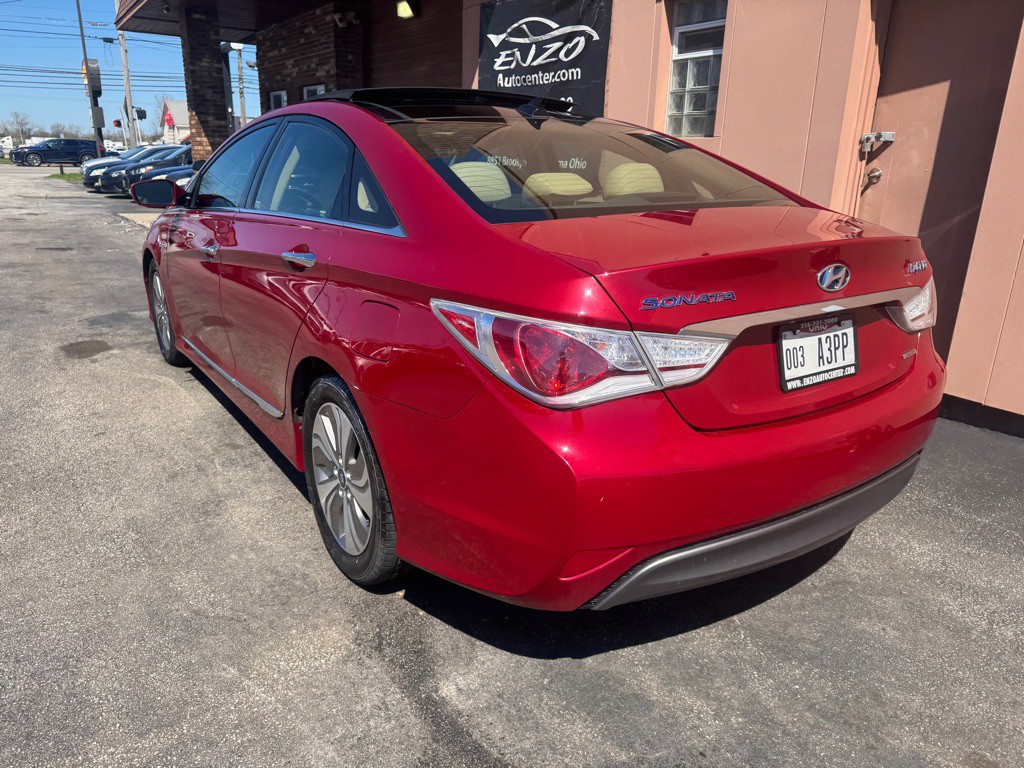 2015 Hyundai Sonata Image 16
