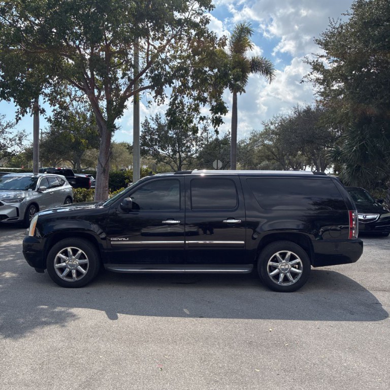 2011 GMC Yukon Image 6