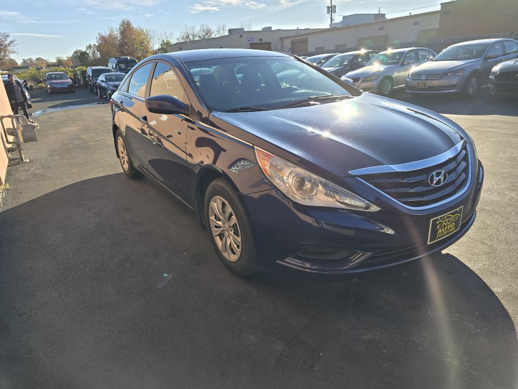 2011 Hyundai Sonata Image 22