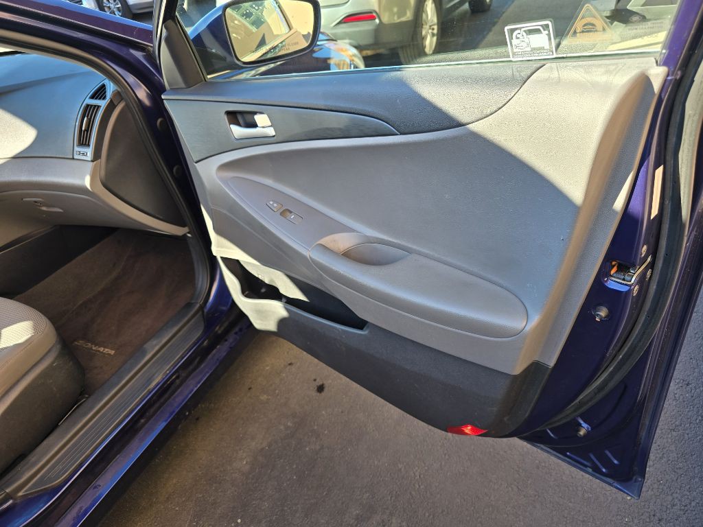 2011 Hyundai Sonata Image 38