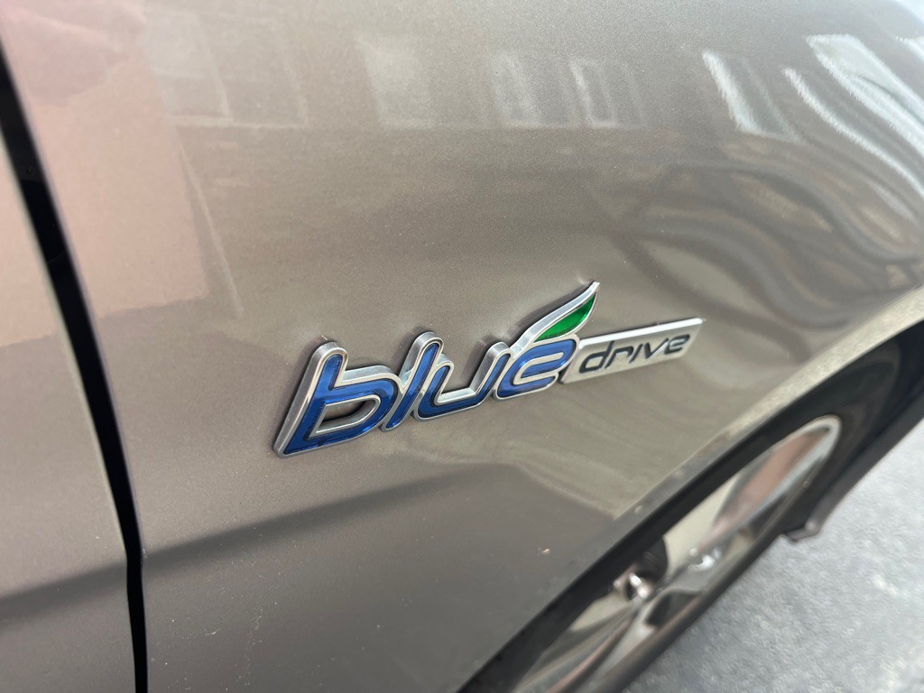 2011 Hyundai Sonata Image 6