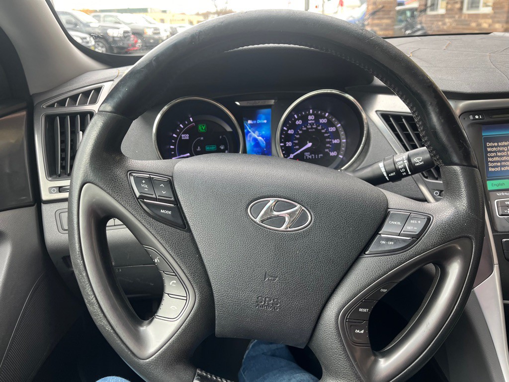 2011 Hyundai Sonata Image 13