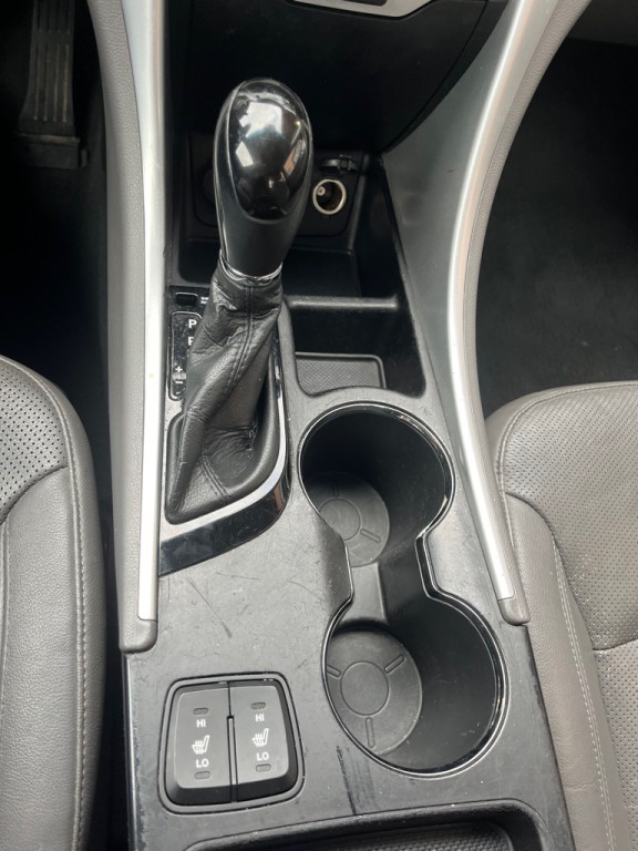 2011 Hyundai Sonata Image 15