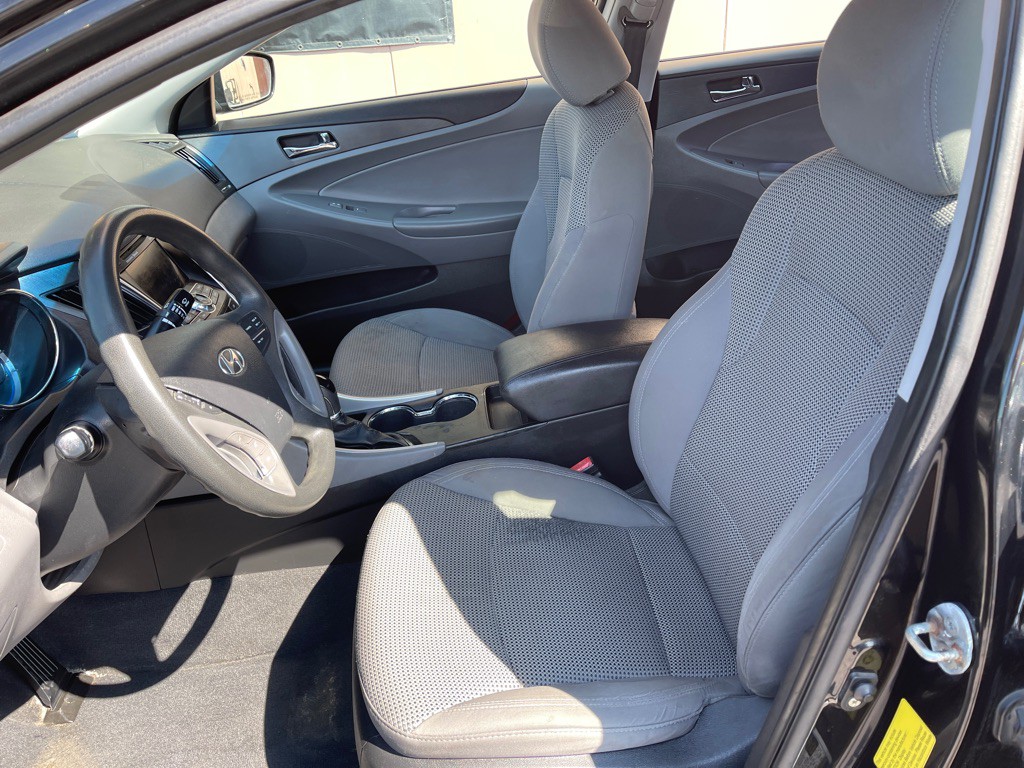 2011 Hyundai Sonata Image 6