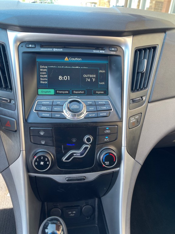 2011 Hyundai Sonata Image 7