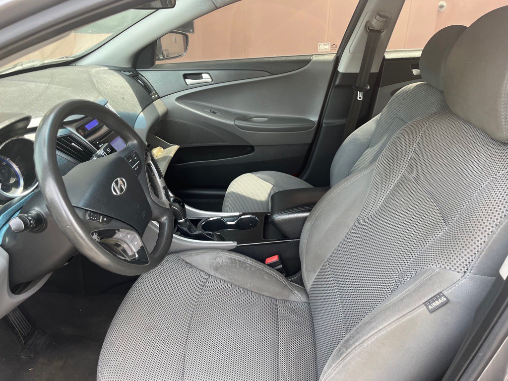 2011 Hyundai Sonata Image 5