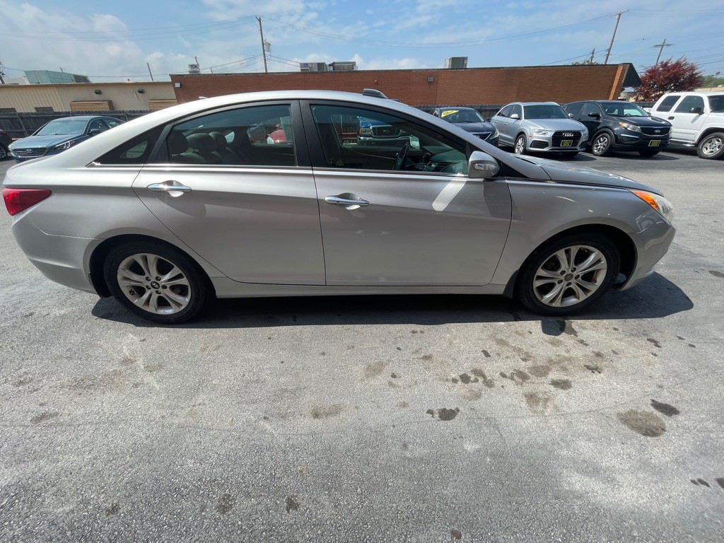 2013 Hyundai Sonata Image 7