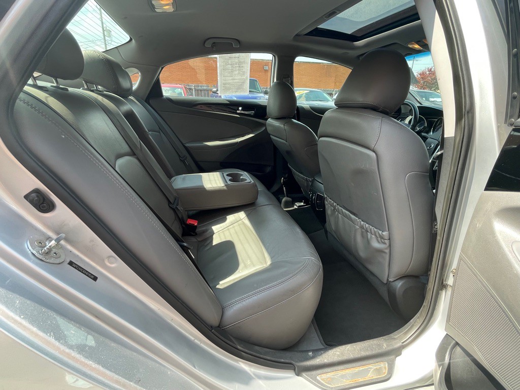 2013 Hyundai Sonata Image 13