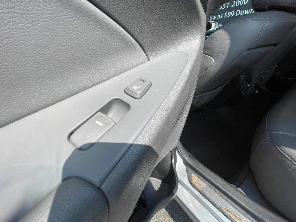 2013 Hyundai Sonata Image 30