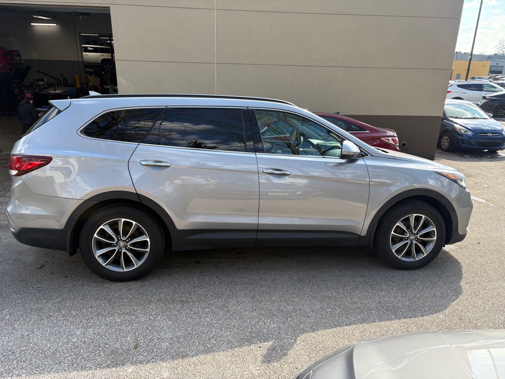 2018 Hyundai Santa Fe Image 8