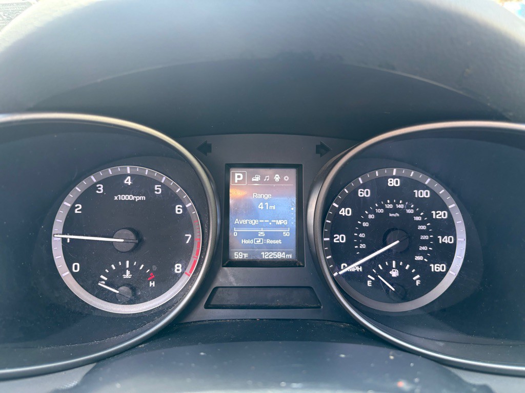 2018 Hyundai Santa Fe Image 12