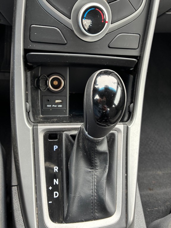 2015 Hyundai Elantra Image 14