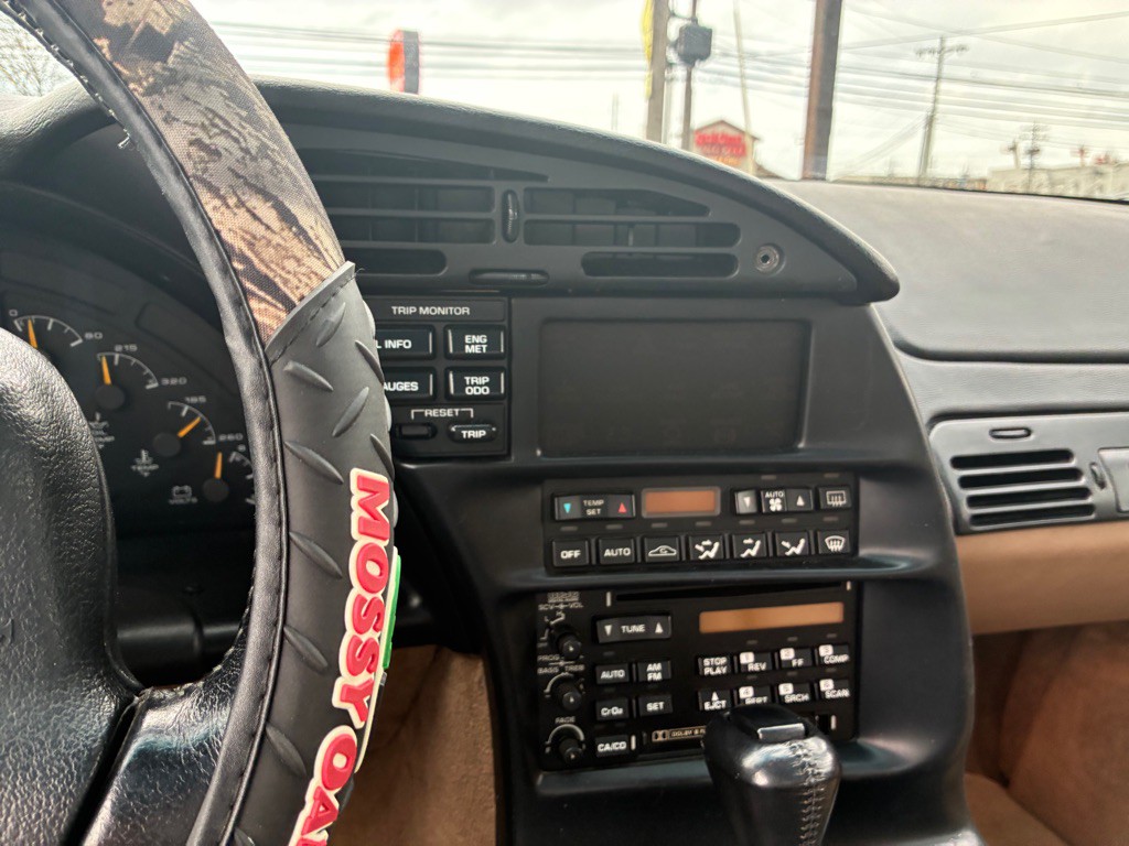 1994 Chevrolet Corvette Image 16