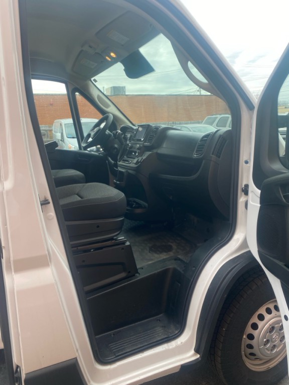 2024 RAM Promaster Image 9