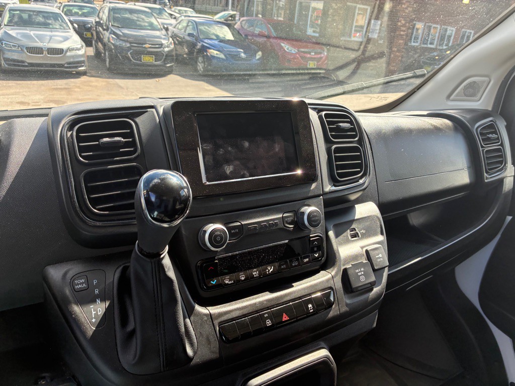 2024 RAM Promaster Image 25