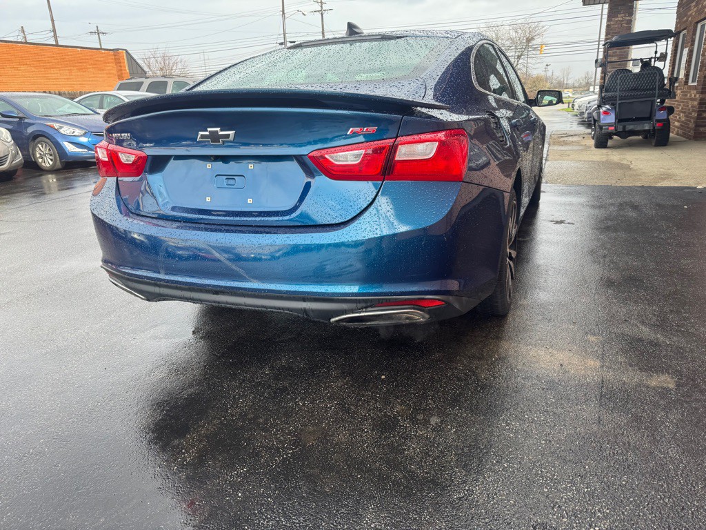 2019 Chevrolet Malibu Image 4