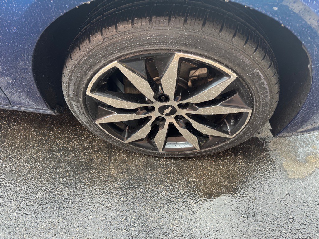 2019 Chevrolet Malibu Image 9