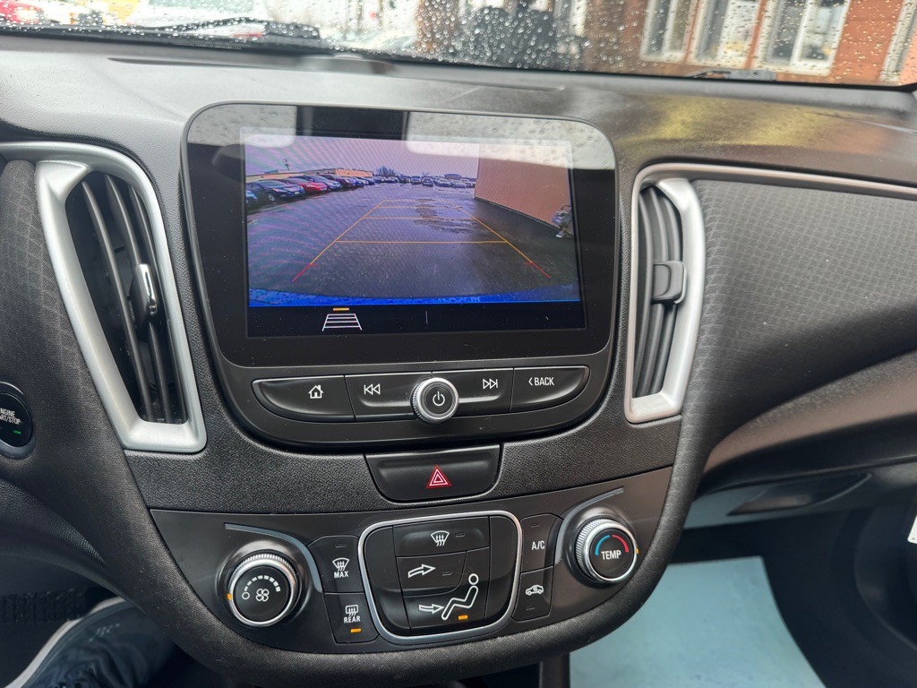 2019 Chevrolet Malibu Image 11