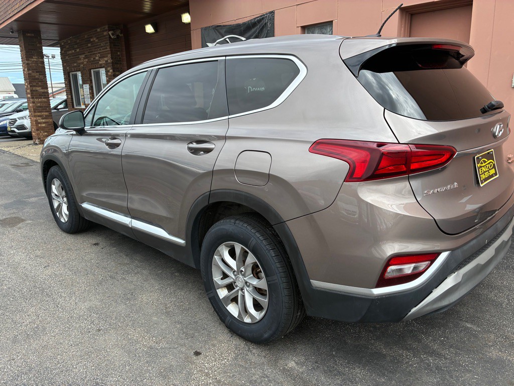 2019 Hyundai Santa Fe Image 8