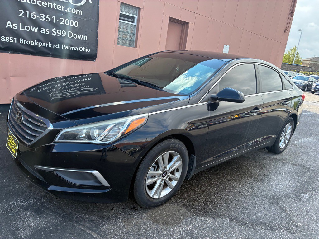 2016 Hyundai Sonata Image 3