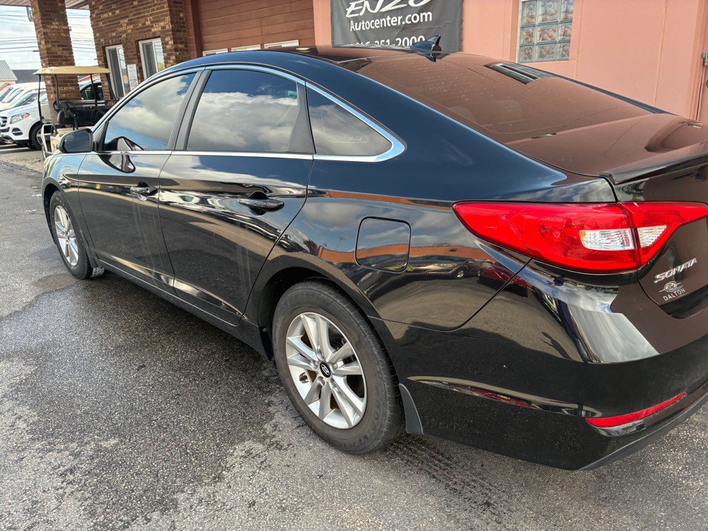 2016 Hyundai Sonata Image 8