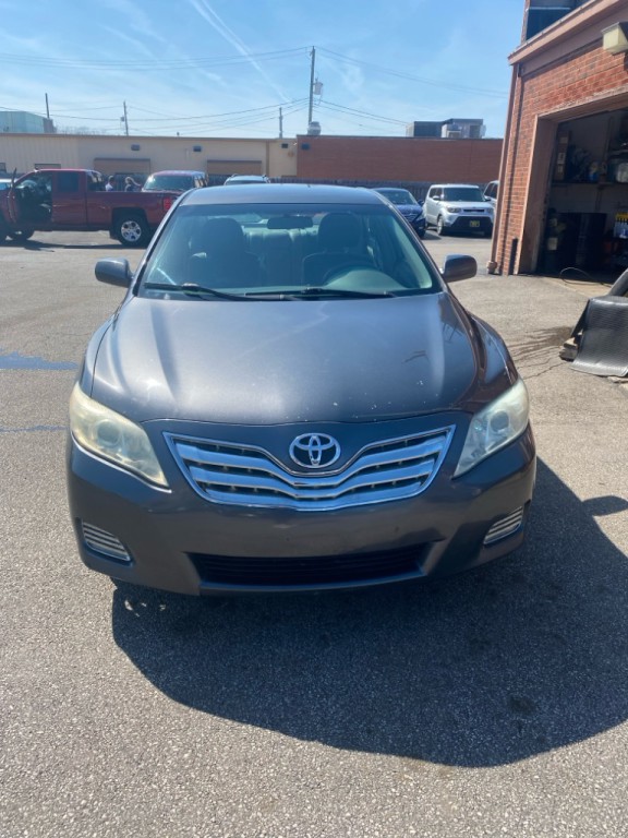 2011 Toyota Camry Image 4
