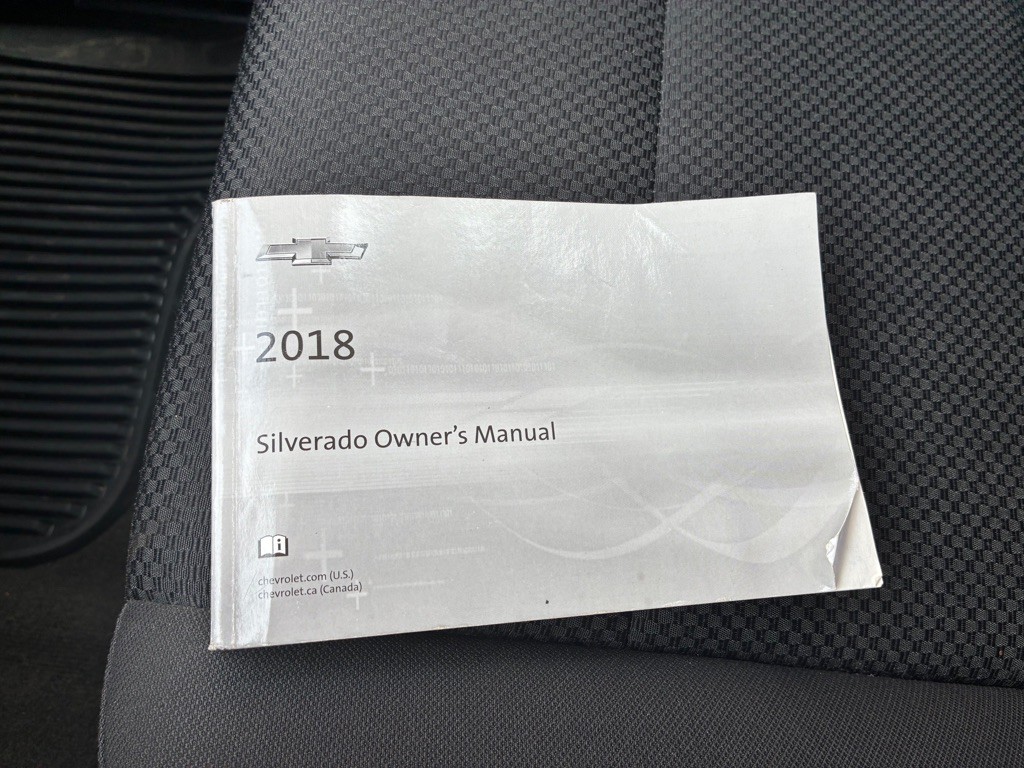 2018 Chevrolet Silverado 1500 Image 32