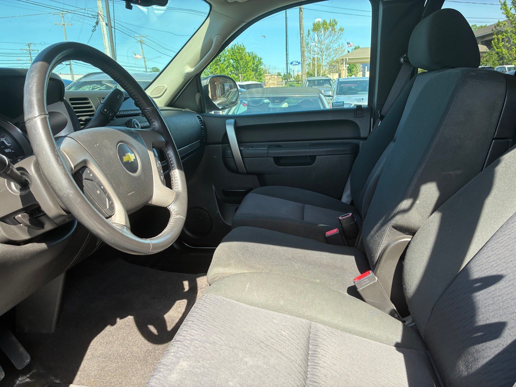 2012 Chevrolet Silverado 1500 Image 13