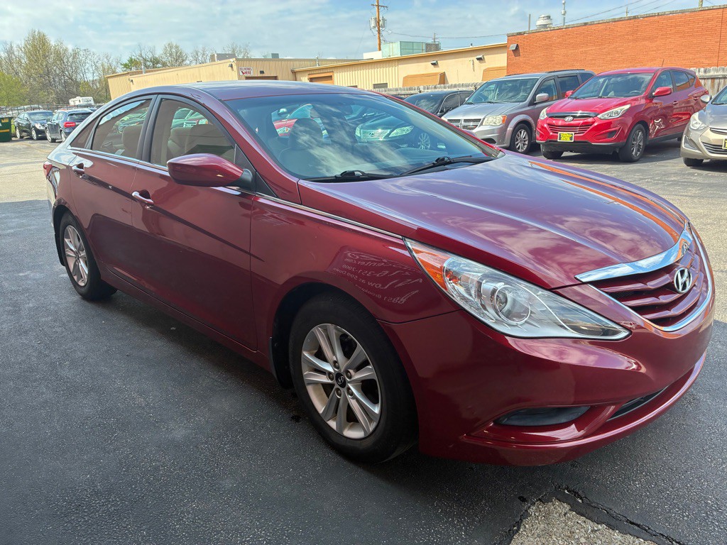 2011 Hyundai Sonata Image 5