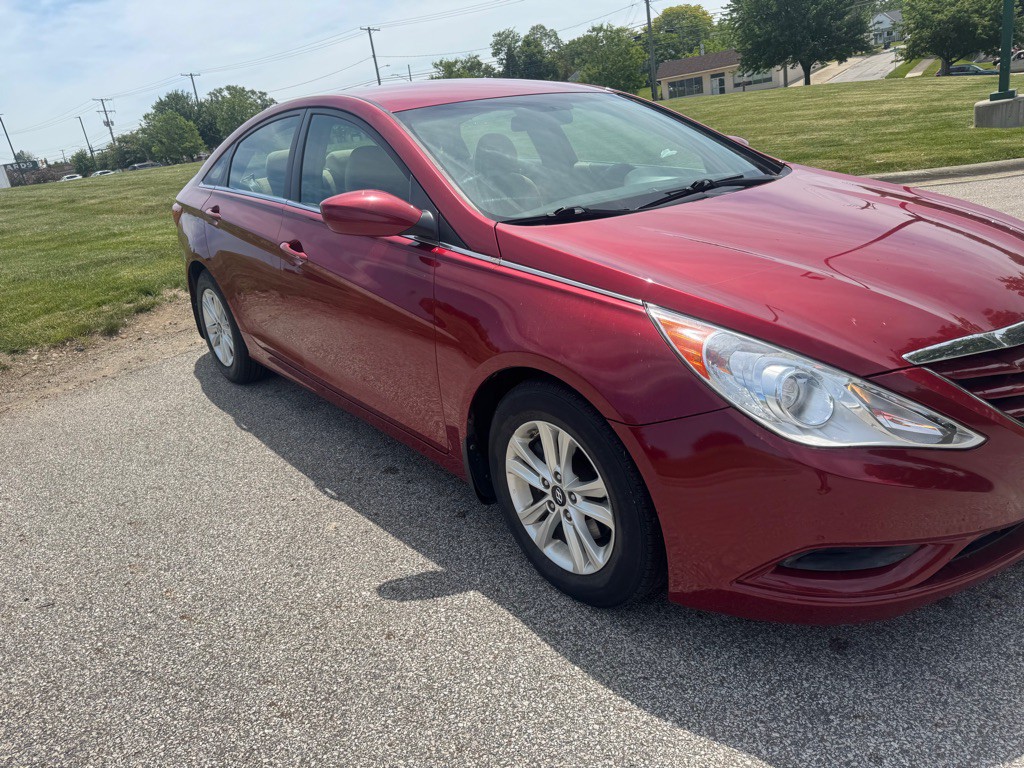 2011 Hyundai Sonata Image 24