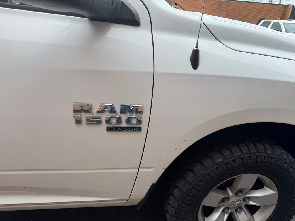 2019 RAM 1500 Image 5
